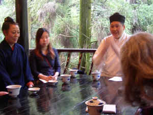 daoist abbot.JPG (93902 bytes)